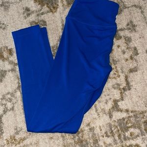 Bright blue yogalicious leggings